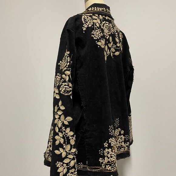 Boho Vintage Embroidered Jacket - Picture 9 of 9